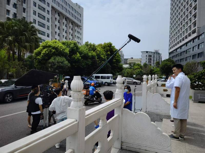 望都县广告片拍摄公司低成本实现高规格制作的诀窍